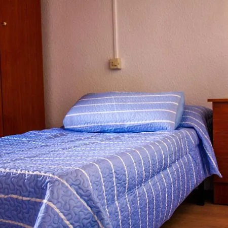 Residencia 14 Guest house *