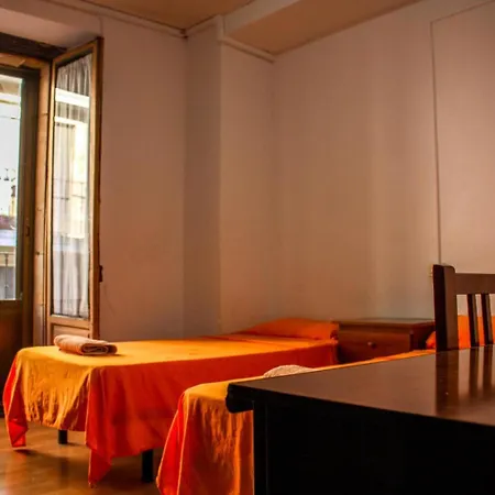 Guest house Residencia 14 *