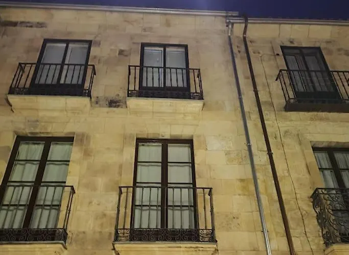 Residencia 14 * 살라망카