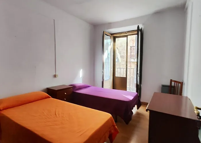 Residencia 14 호텔 *